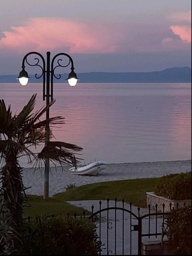 Cozy Maisonette In Pefkochori Chalkidiki Екстер'єр фото